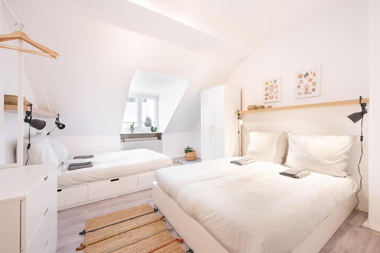 2 Bedroom Top Floor Apartment Direct On Marienplatz Мюнхен Экстерьер фото